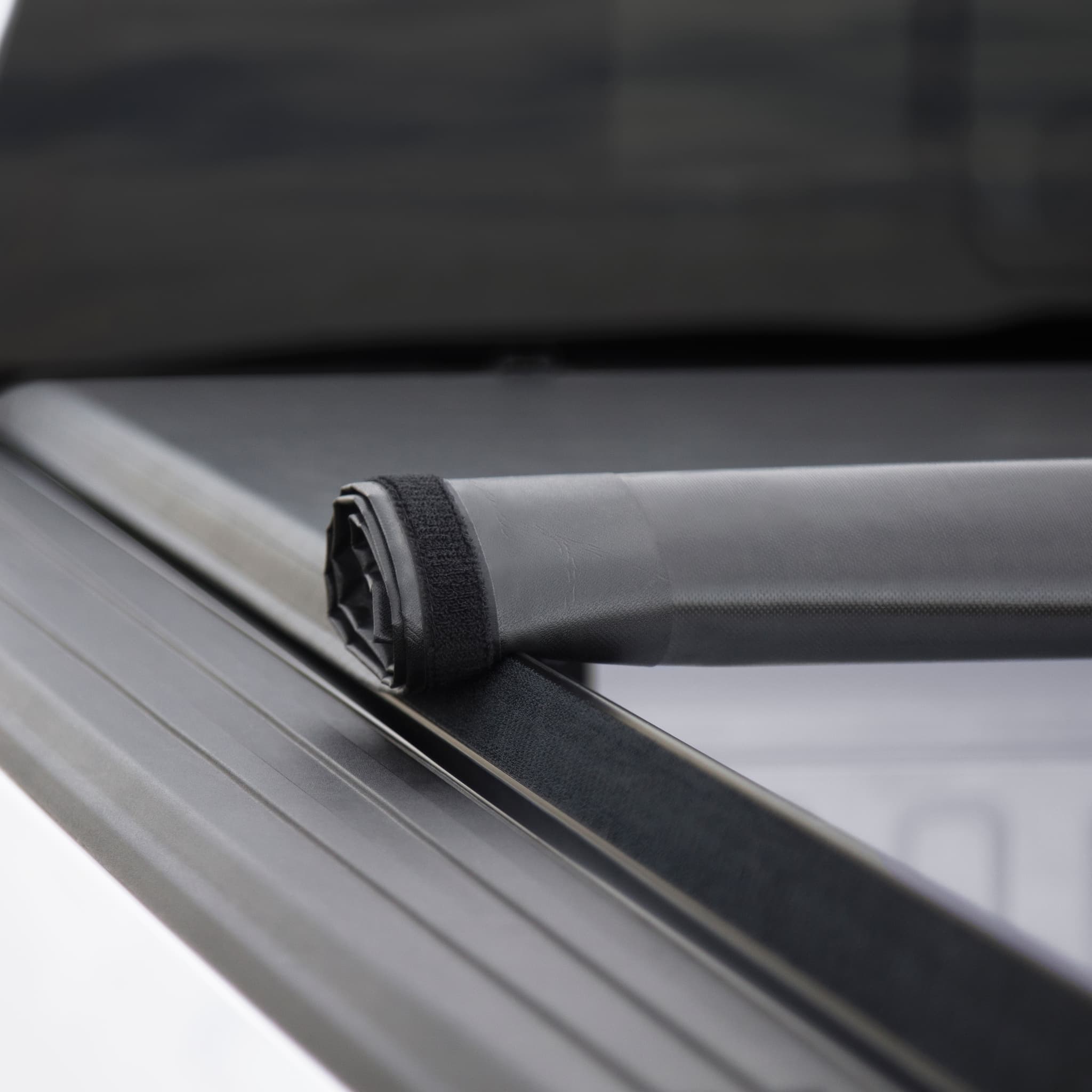 ACCESS Roll-Up Tonneau Cover Velcro Roll-Up