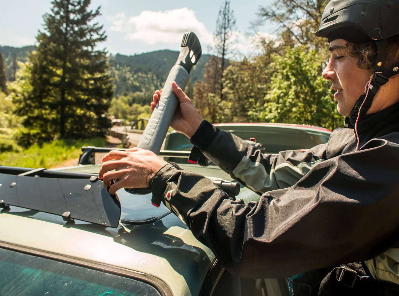 Yakima BigStack Vertical Kayak Carrier 3